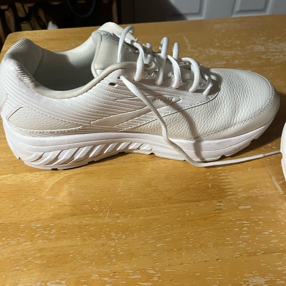 Brooks addiction walker 2 men’s size 10 extra wide white - Picture 5 of 7